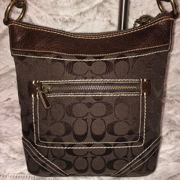 NEW Brown Duffle with Leather Straps and Trim - Picture 2 of 2